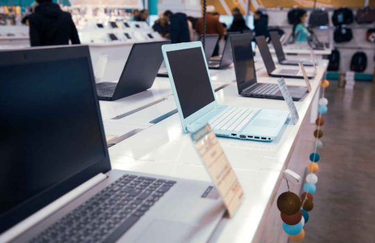 חנות מחשבים וסלולר2